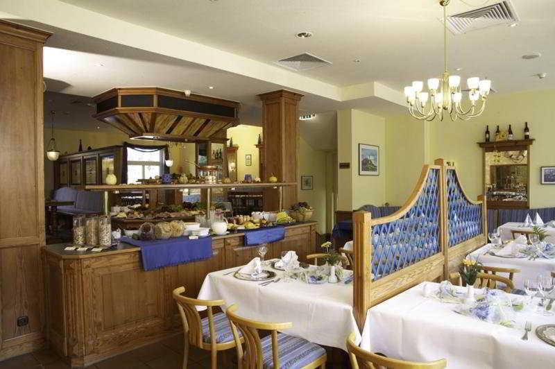 Tryp By Wyndham Luebeck Aquamarin Hotel Ngoại thất bức ảnh