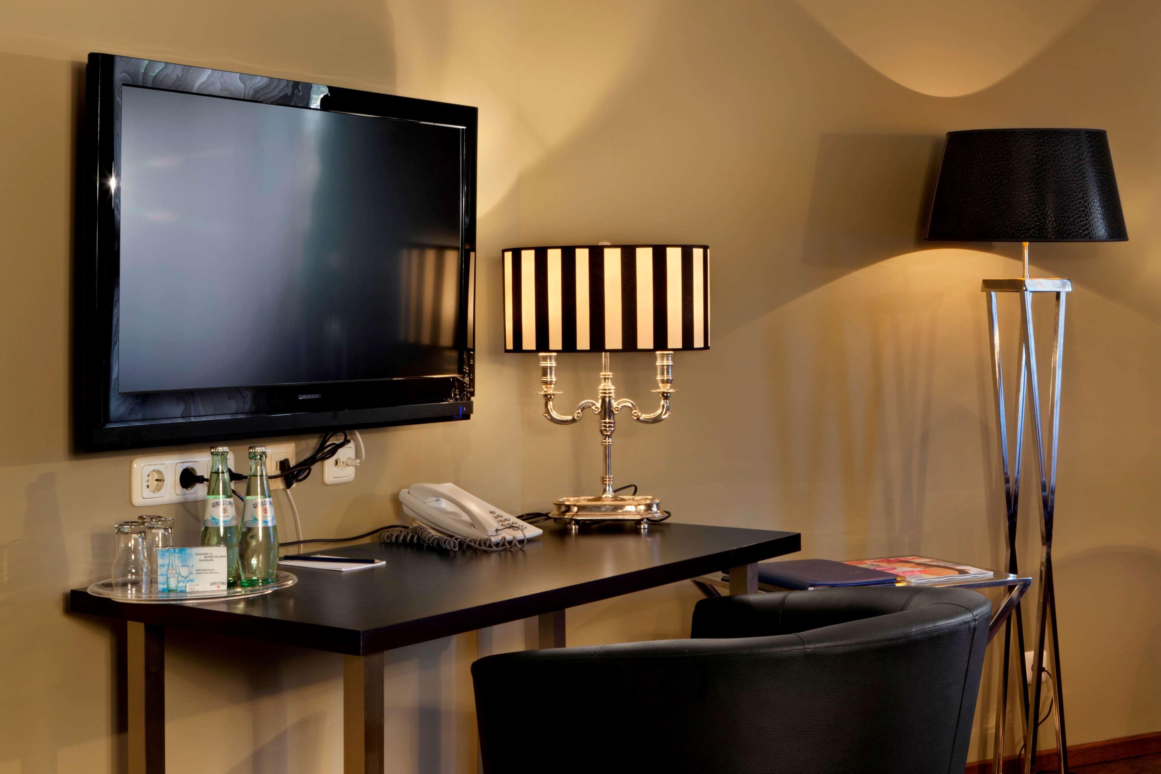 Tryp By Wyndham Luebeck Aquamarin Hotel Phòng bức ảnh