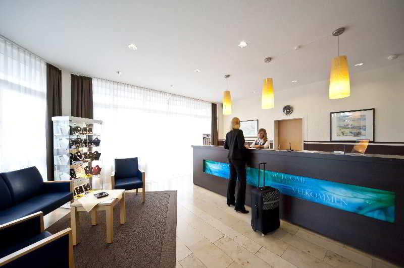 Tryp By Wyndham Luebeck Aquamarin Hotel Ngoại thất bức ảnh